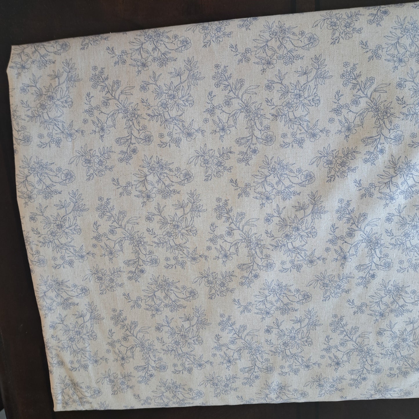 Vintage floral, Linen/cotton blend, SOLD BY HALF METERS