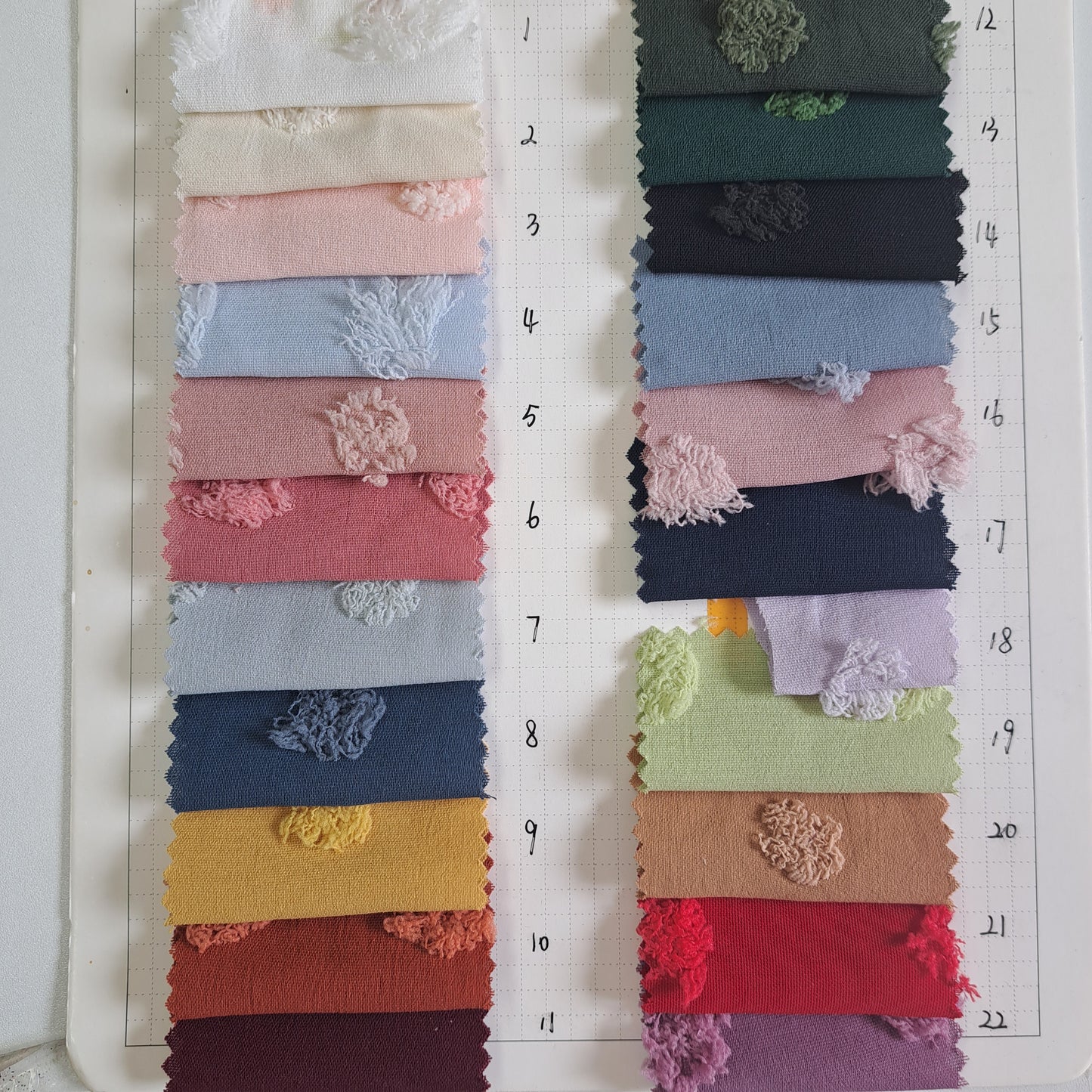 Penny Swiss Dot, 100% Polyester