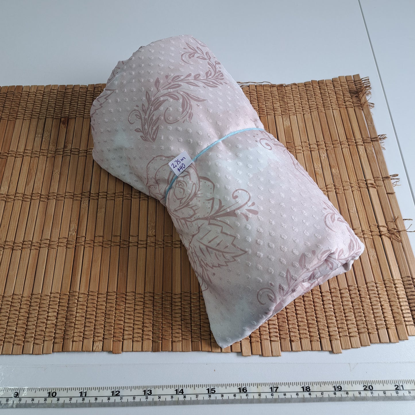 Lightweight knit swiss dot, 2.75 meters