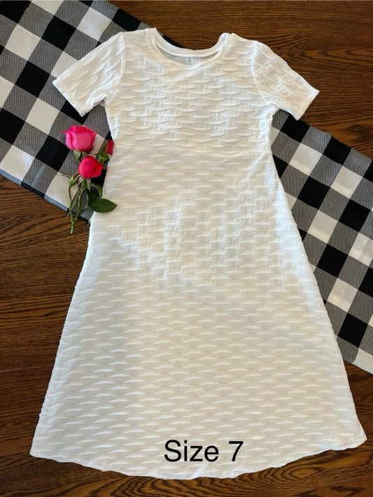 Girl's Dress, Size 7