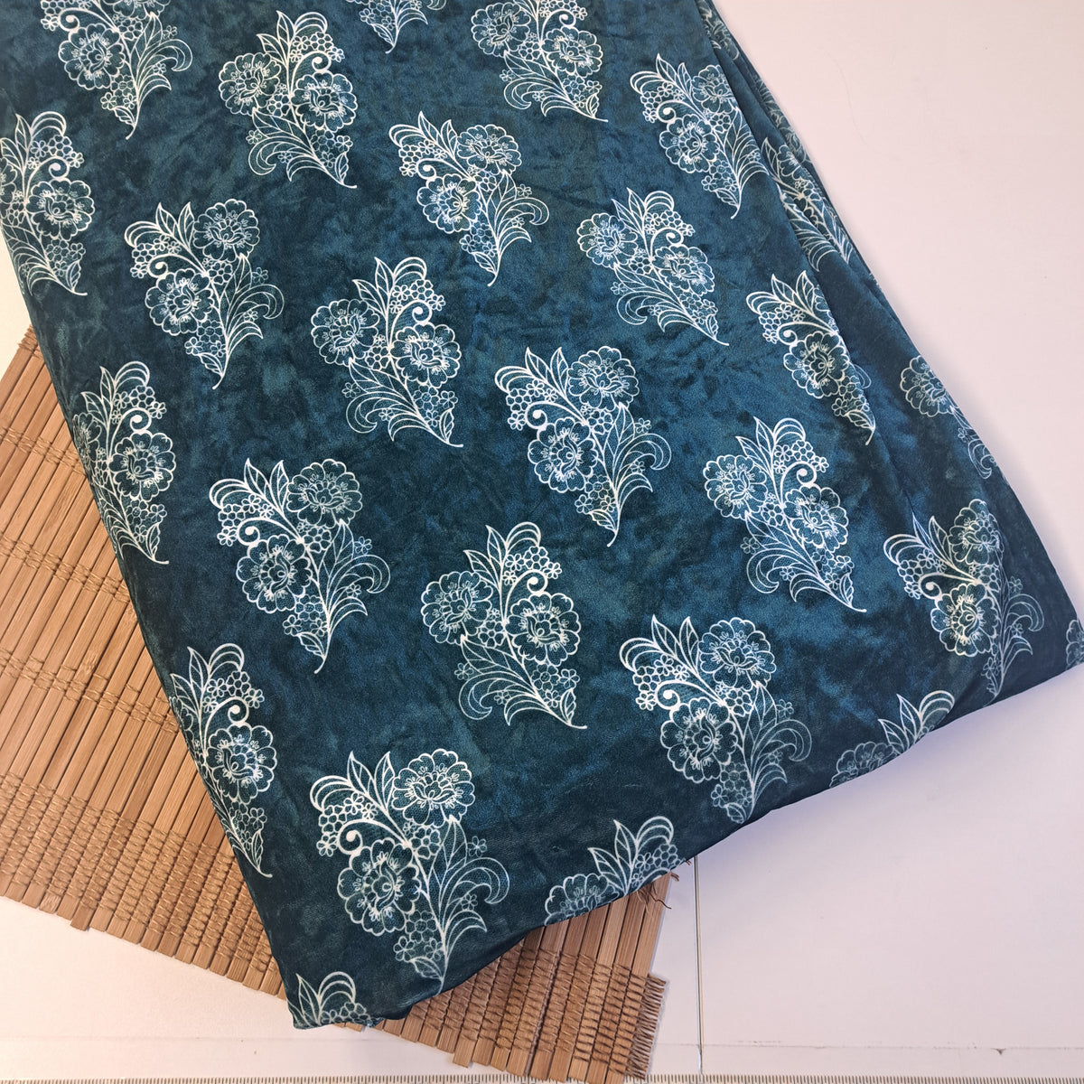 Crushed velvet, 5 meters