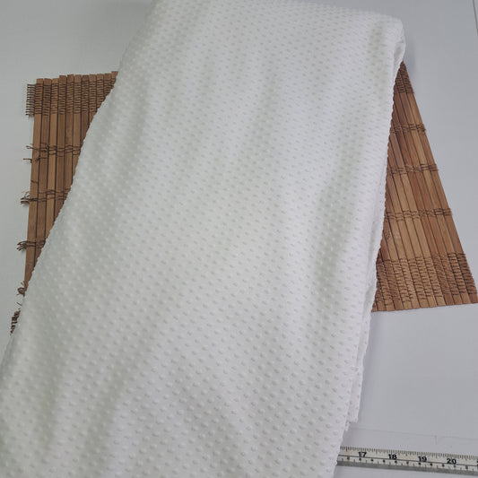 Knit swiss dot, 4 meters