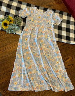 Girl's Dress, Size 7